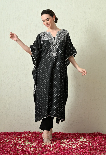 Black Kaftan