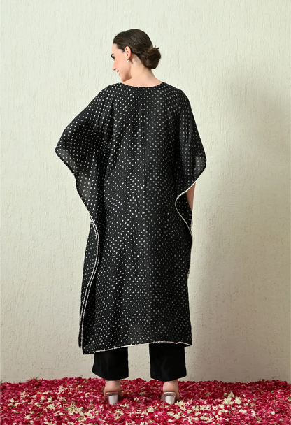 Black Kaftan