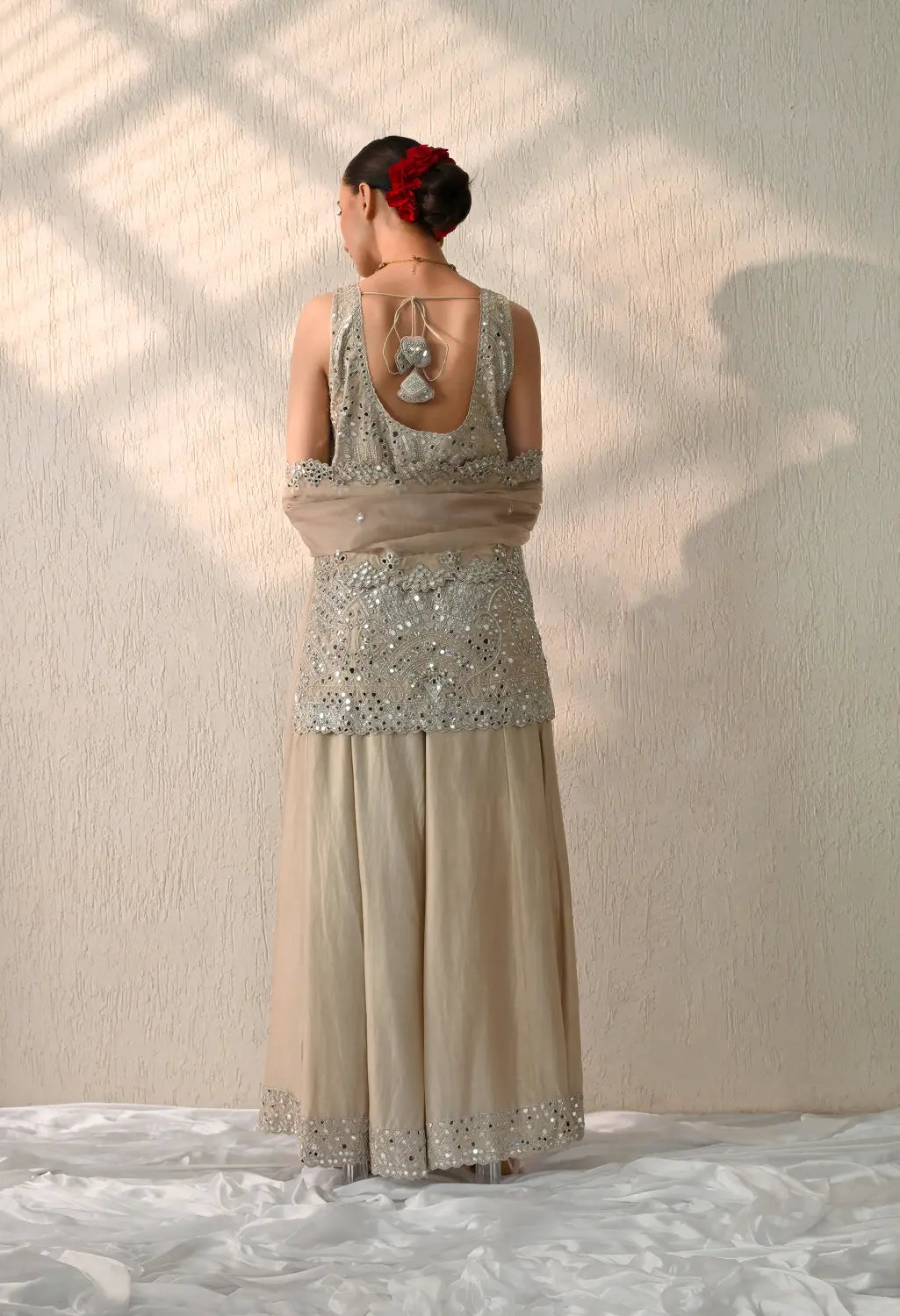 Beige Mirror Kurt Sharara Set