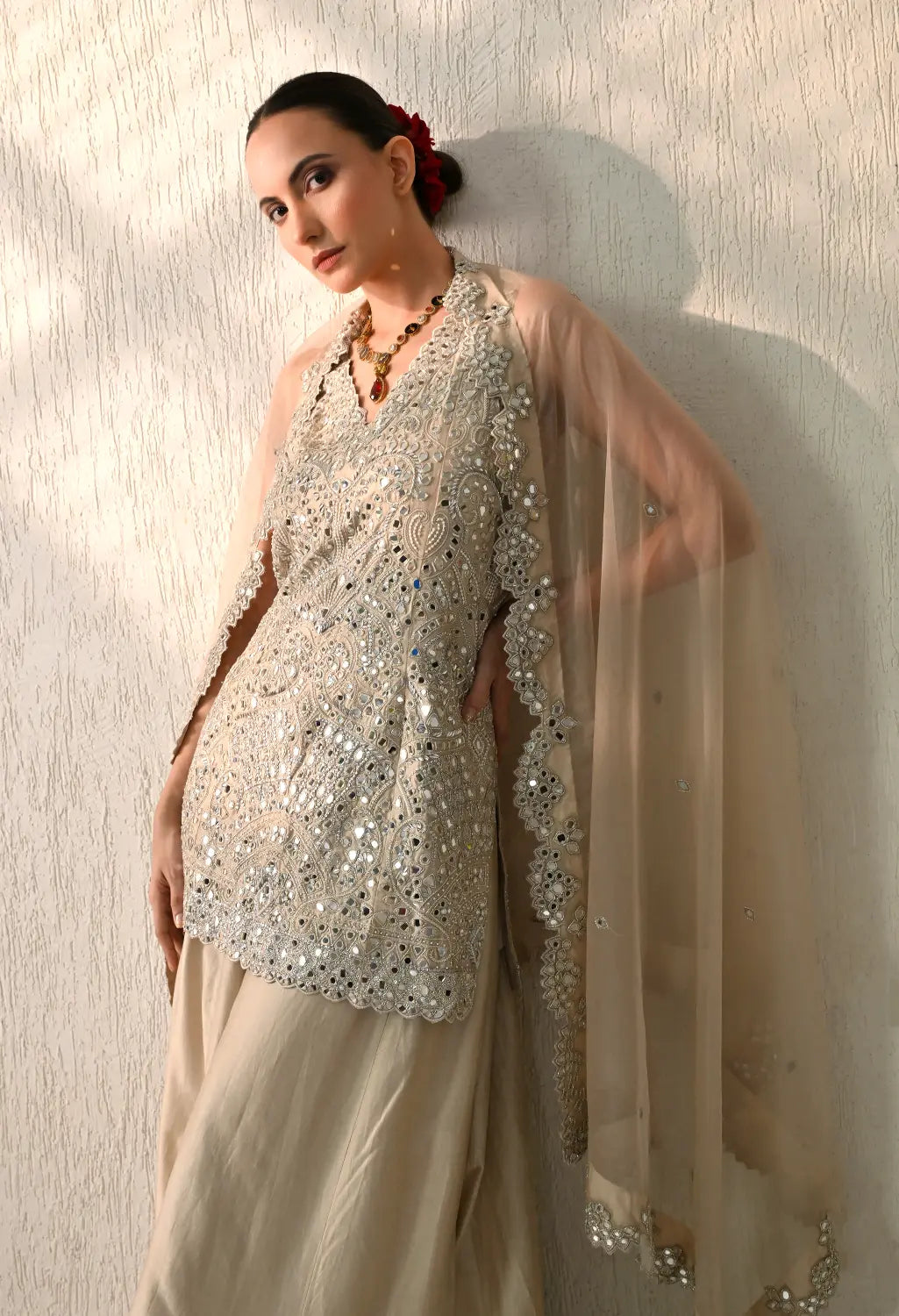 Beige Mirror Kurt Sharara Set